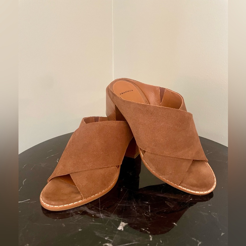 AQUATALIA BROWN SUEDE BLOCK HEEL SANDAL